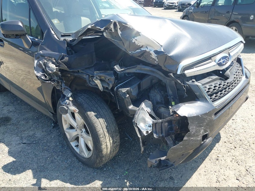 2015 SUBARU FORESTER auction photo 6