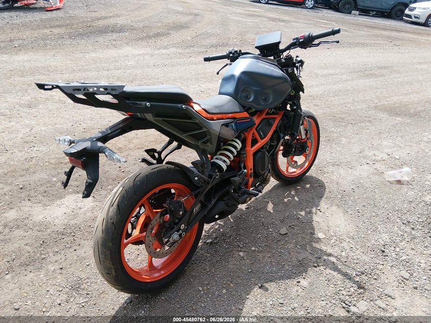 2024 KTM 390 auction photo 4