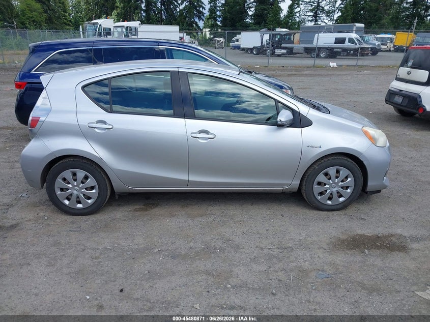 2013 Toyota Prius C Two VIN: JTDKDTB30D1051312 Lot: 45480871