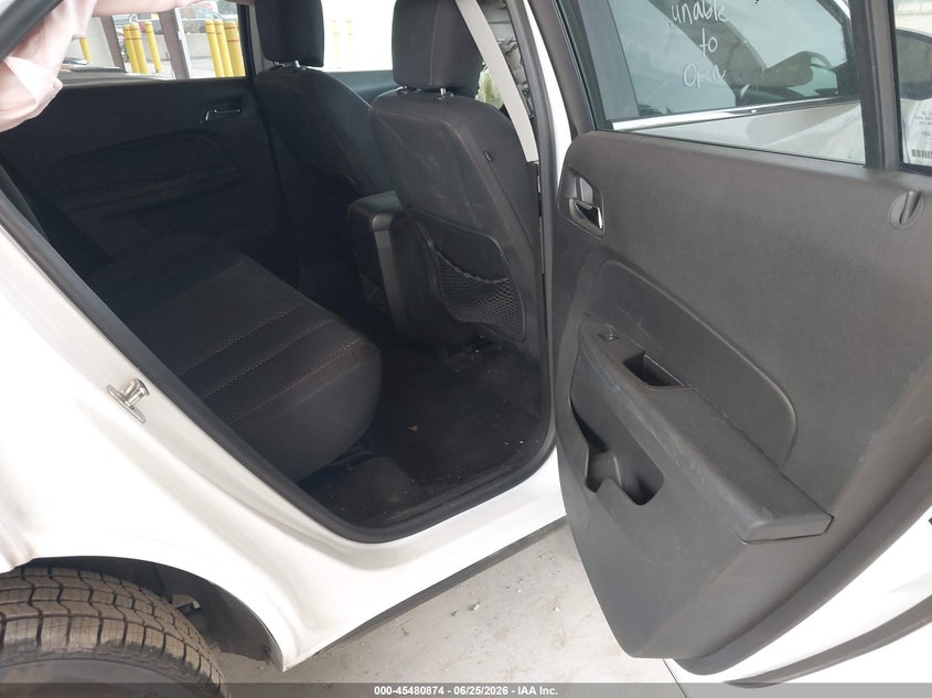 2015 CHEVROLET EQUINOX auction photo 8