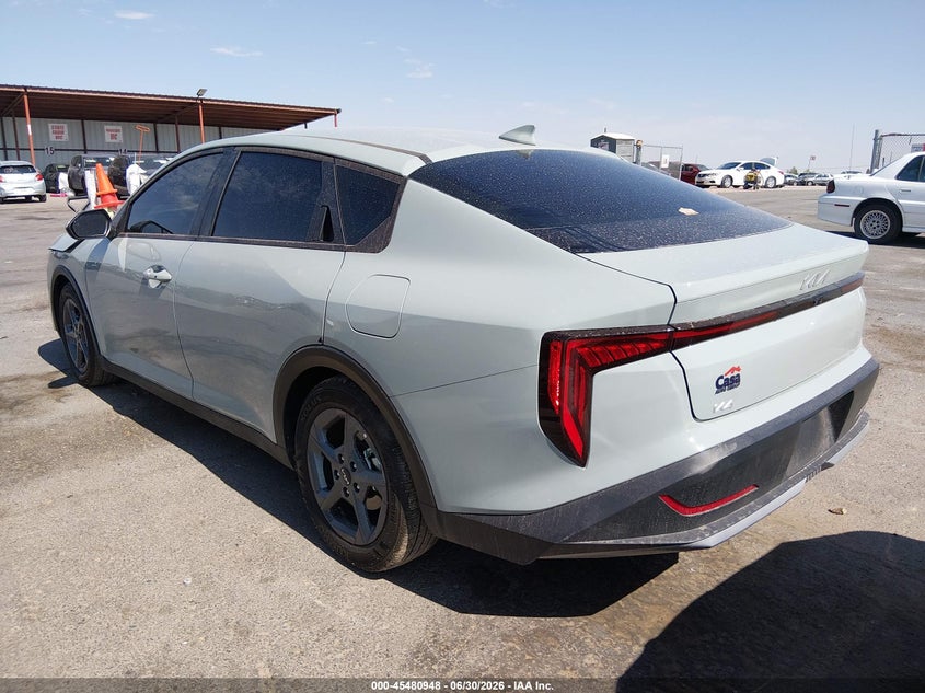 Vin: 3kpft4de1se241896, lot: 45979123, kia k4 lxs 20253