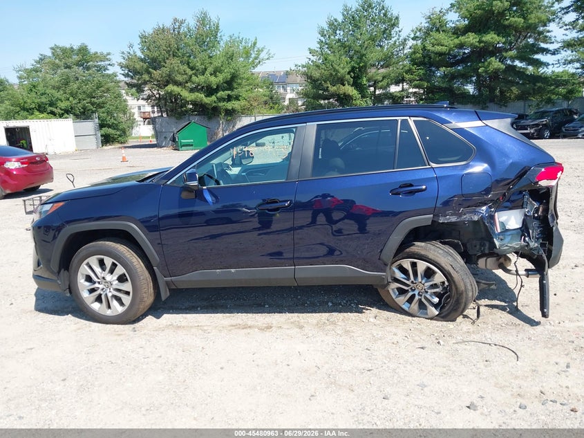 TOYOTA RAV4 - zdjęcie 14