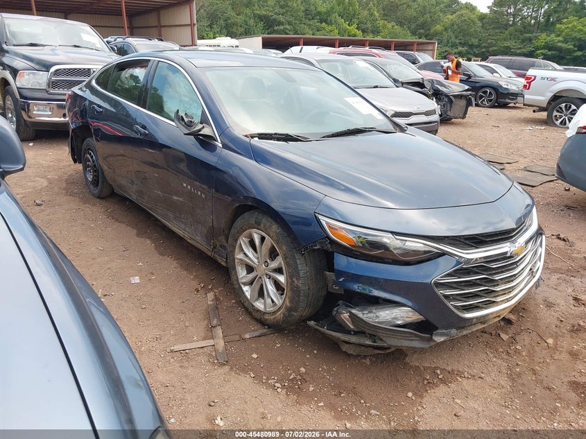 2022 CHEVROLET MALIBU auction photo 1