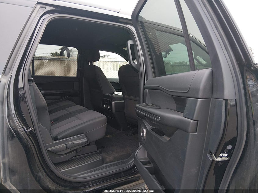 2020 FORD EXPEDITION auction photo 8