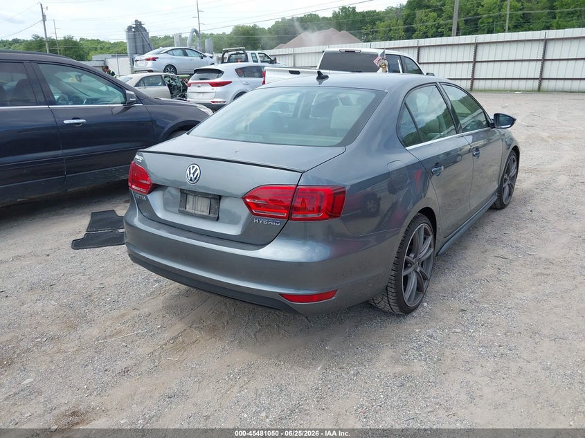 2013 VOLKSWAGEN JETTA HYBRID auction photo 4