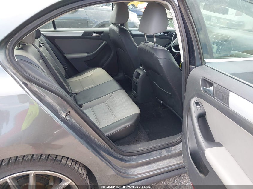 2013 VOLKSWAGEN JETTA HYBRID auction photo 8