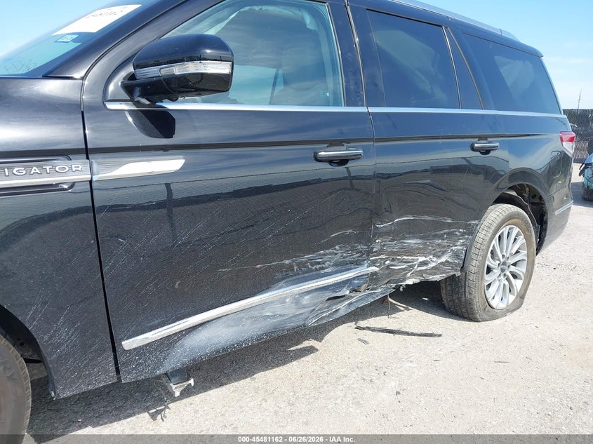2022 Lincoln Navigator Standard VIN: 5LMJJ2NT2NEL13764 Lot: 45481162