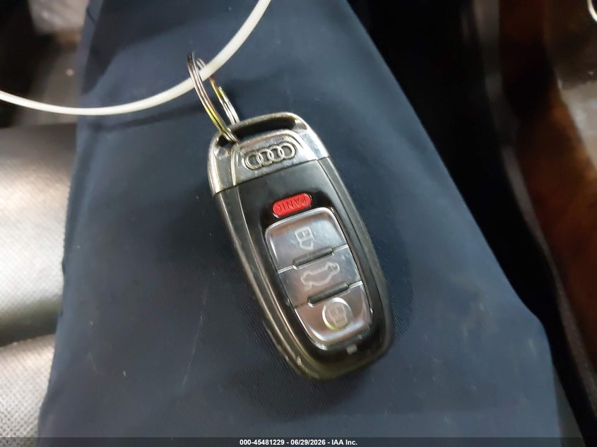 2015 Audi A8 L 3.0T VIN: WAU3GAFD5FN040897 Lot: 45481229