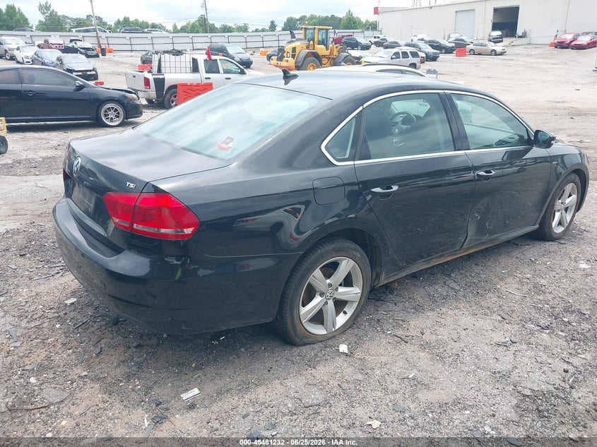 2015 VOLKSWAGEN PASSAT auction photo 4