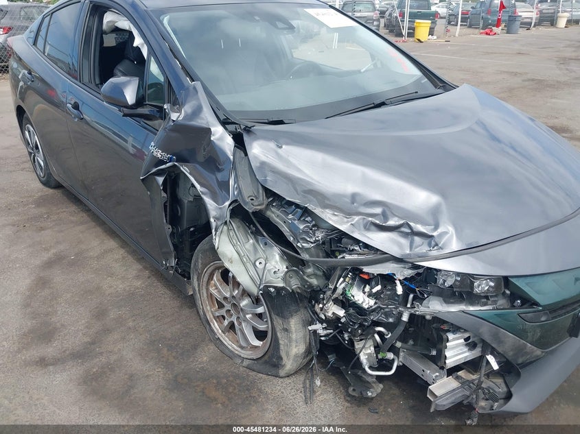 2017 TOYOTA PRIUS HATCHBACK 1.8L I-4 DOHC, VVT, 95HP