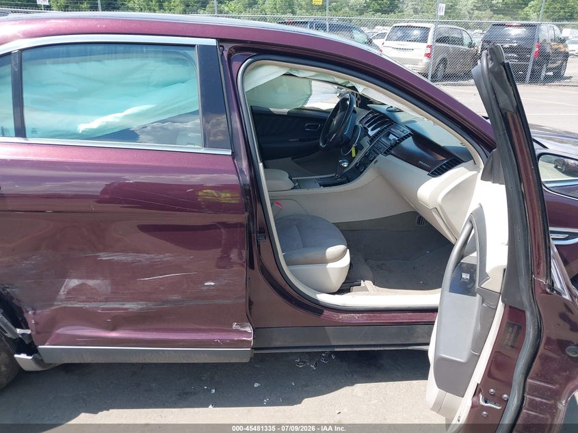 2011 FORD TAURUS auction photo 5