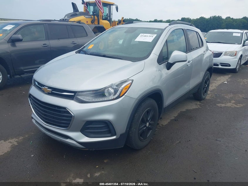 2021 CHEVROLET TRAX auction photo 2