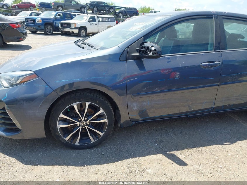 2017 TOYOTA COROLLA auction photo 6