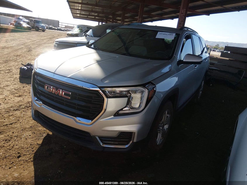 2022 GMC TERRAIN auction photo 2