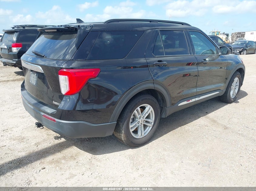 Vin: 1fmsk7dh0ngb77377, lot: 45979568, ford explorer xlt 20224