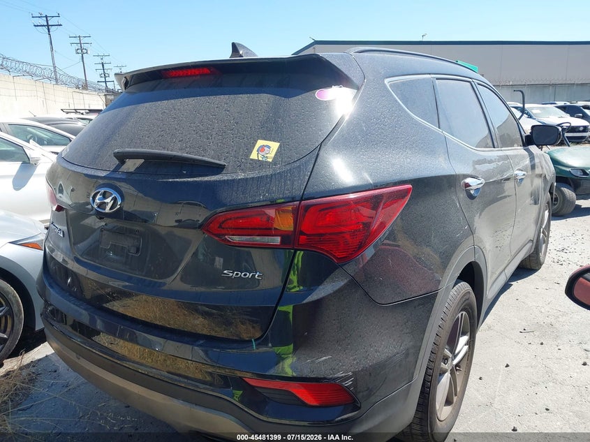 2017 HYUNDAI SANTA FE SPORT 2.4L — Photo 4