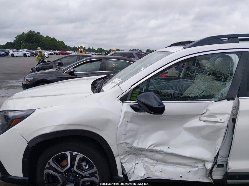 2024 Subaru Ascent Limited 7-Passenger VIN: 4S4WMAUD7R3420279 Lot: 45481419