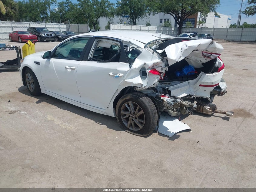 2019 KIA OPTIMA auction photo 3