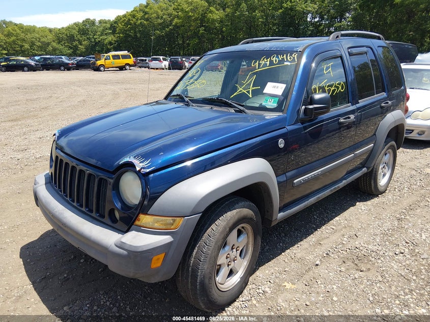2005 JEEP LIBERTY auction photo 2