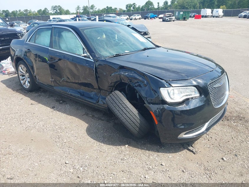 2019 Chrysler 300 Touring, Правый бок, IAAI, VIN 2C3CCAAG4KH612324