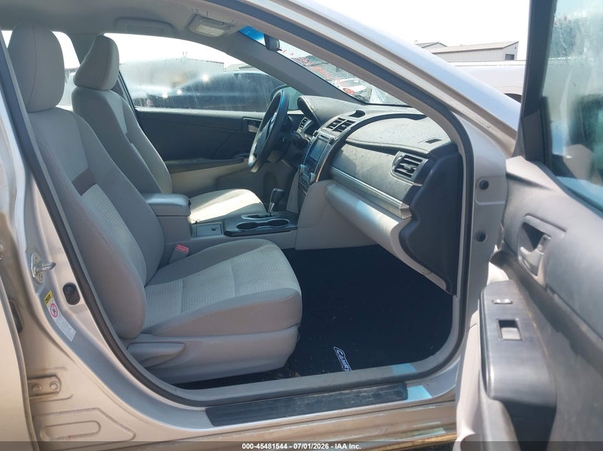 2012 TOYOTA CAMRY auction photo 5