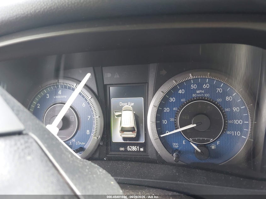 2018 TOYOTA SIENNA auction photo 7