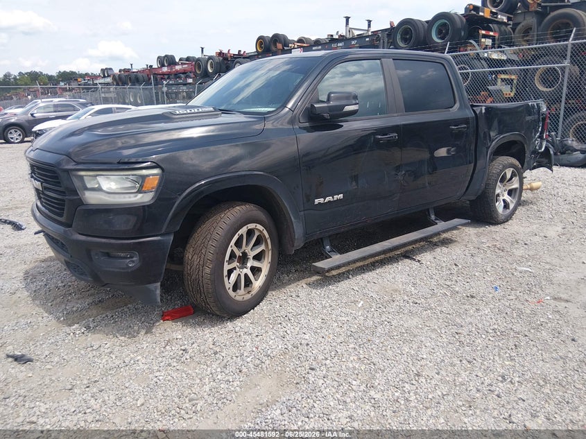 Vin: 1c6rrejt5ln302613, lot: 45979767, ram 1500 laramie  4x2 5'7 box 20202