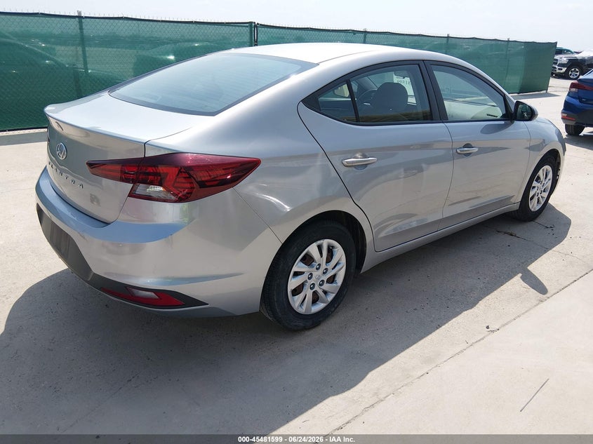 2020 HYUNDAI ELANTRA auction photo 4