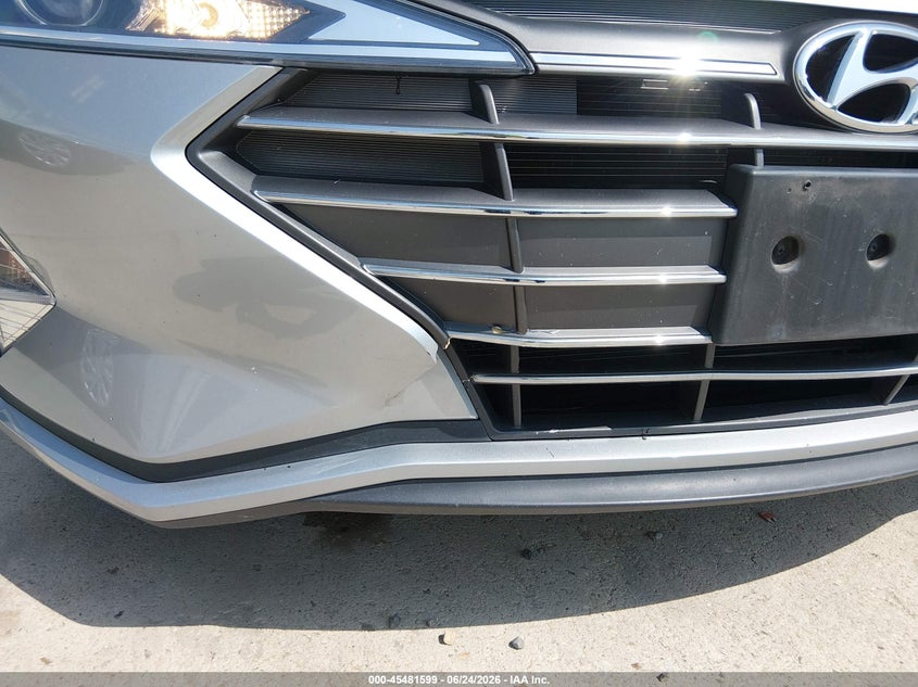 2020 HYUNDAI ELANTRA auction photo 6