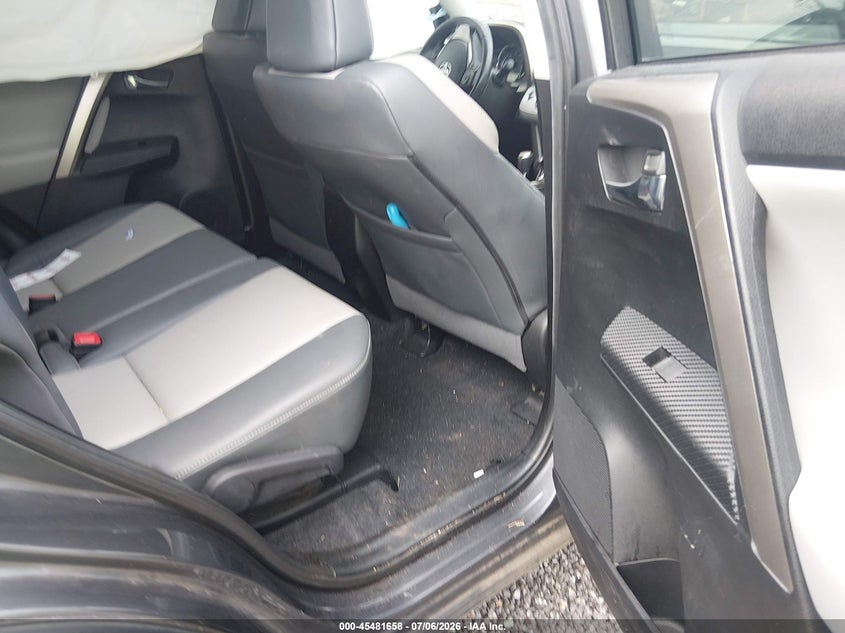 TOYOTA RAV4 2015 VIN 2T3YFREV2FW205138