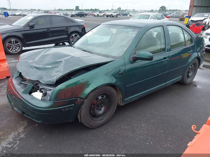 2000 Volkswagen Jetta, Front End, IAAI, VIN 3VWSA29M6YM088386 — photo 2