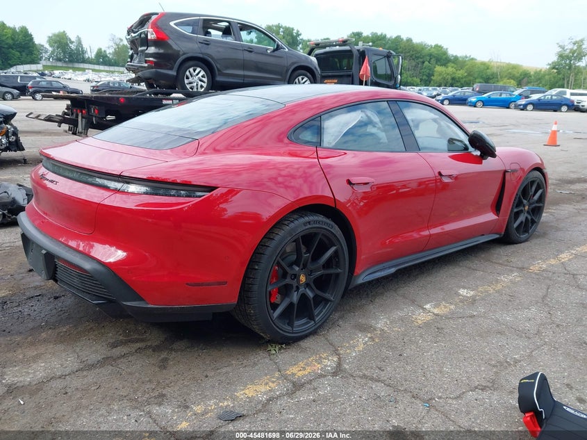 2023 PORSCHE TAYCAN auction photo 4