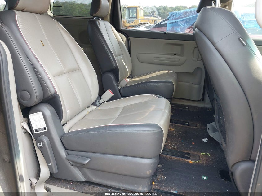 2017 KIA SEDONA auction photo 8
