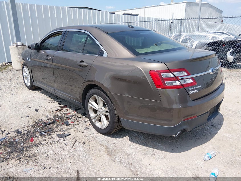 Vin: 1fahp2d8xgg116811, lot: 45979924, ford taurus se 20163