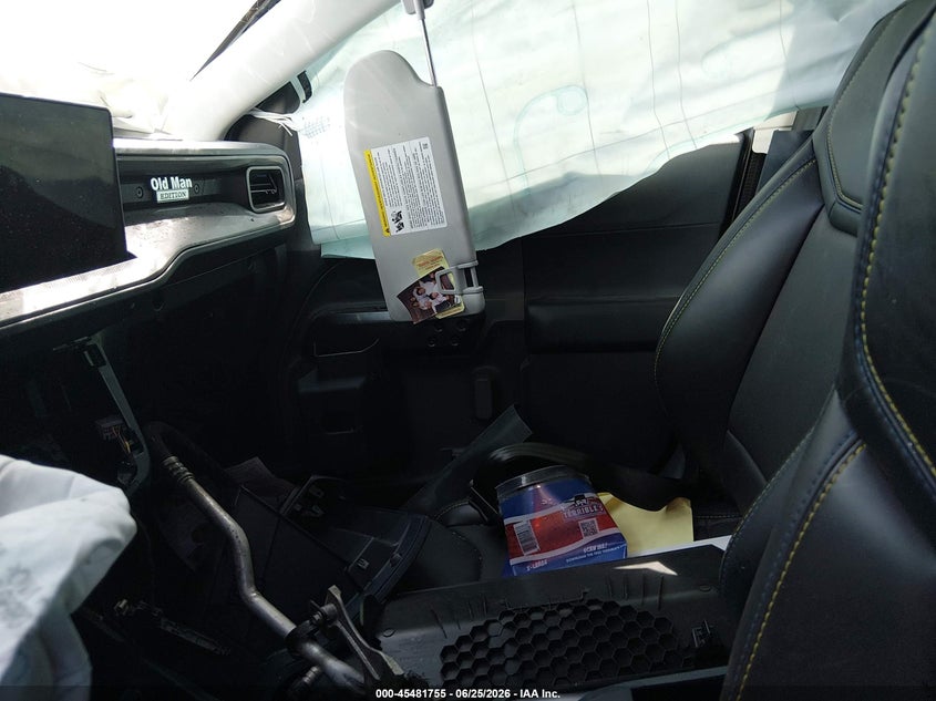 2025 FORD MAVERICK auction photo 5
