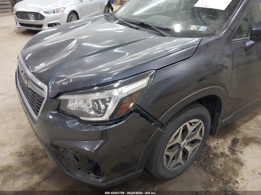 SUBARU FORESTER 2019 VIN JF2SKAEC3KH411345