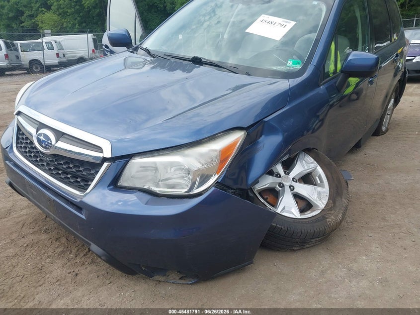 2014 SUBARU FORESTER auction photo 6