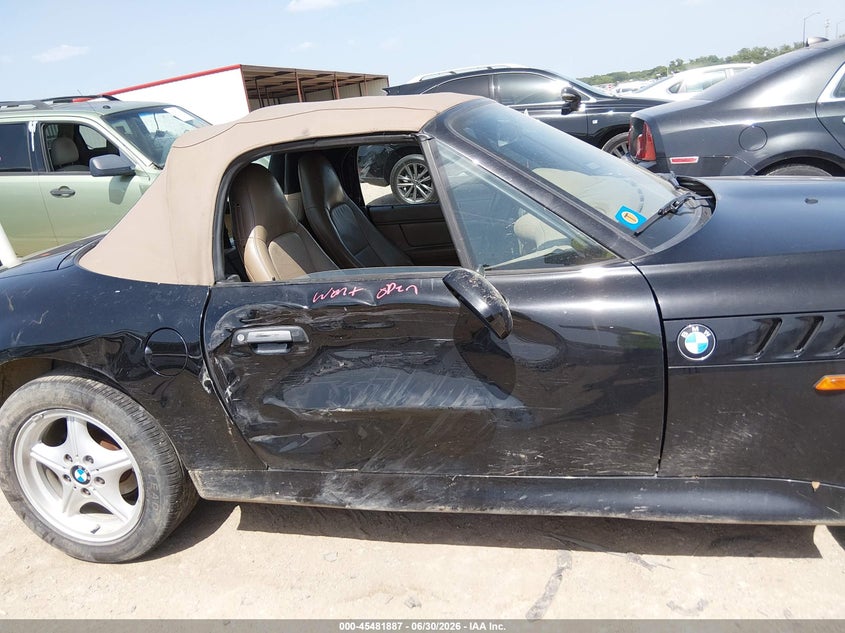 1998 BMW Z3 1.9 VIN: 4USCH7338WLE10912 Lot: 45481887