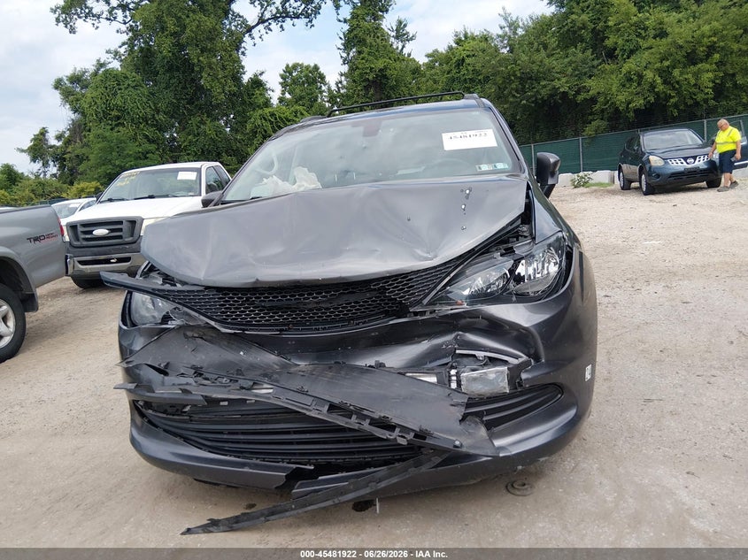 2020 Chrysler Voyager Lxi VIN: 2C4RC1DG9LR181976 Lot: 45481922