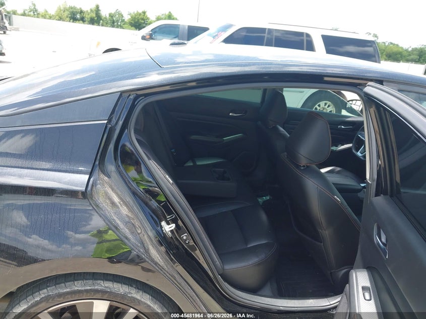 2020 NISSAN ALTIMA auction photo 8