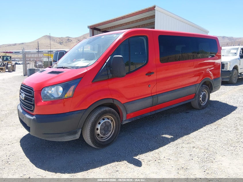 2019 FORD TRANSIT-150 auction photo 2