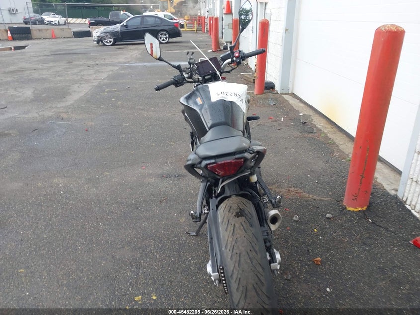 2024 YAMAHA MT07 auction photo 6