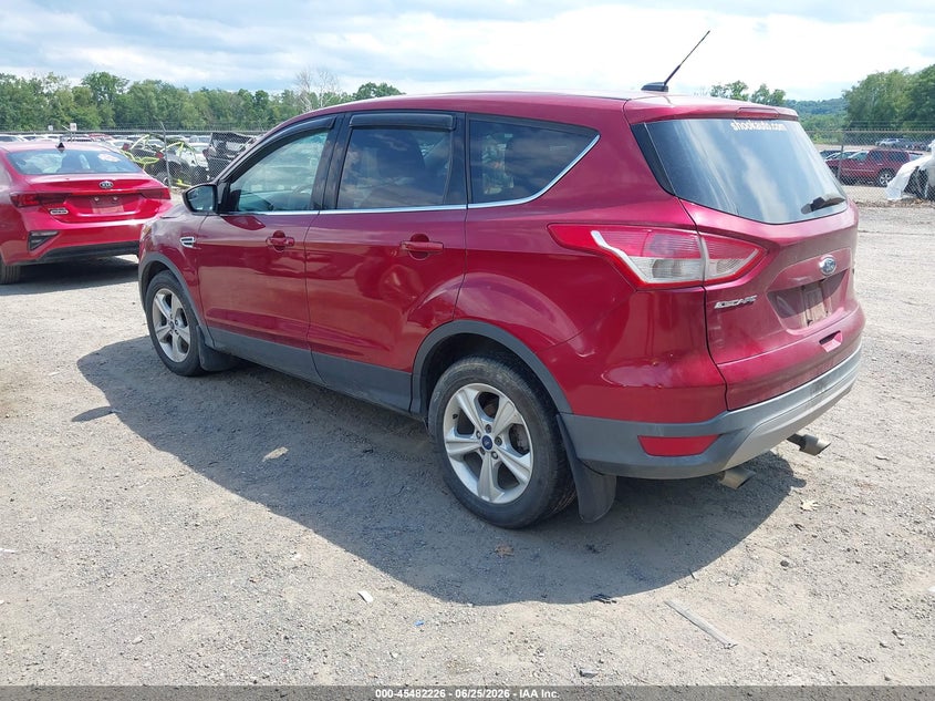 Vin: 1fmcu0gx5fub02069, lot: 45980401, ford escape se 20153