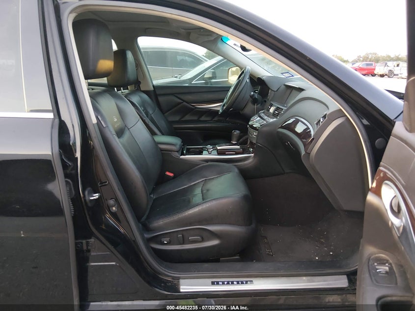 2013 INFINITI M37 auction photo 5