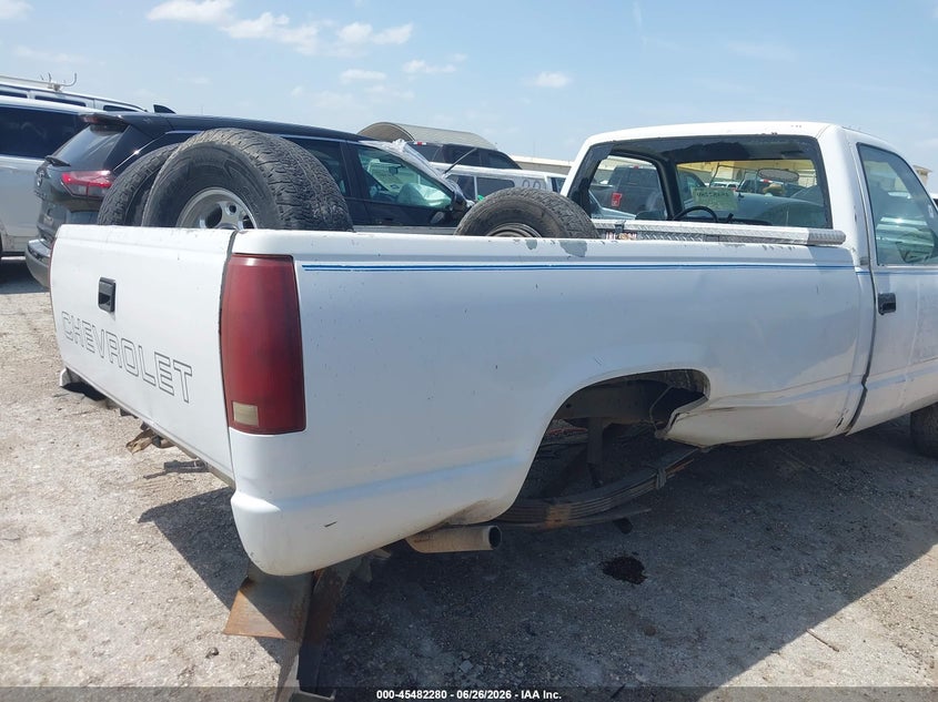 1990 Chevrolet Gmt-400 C2500 VIN: 1GCGC24K5LE145930 Lot: 45482280