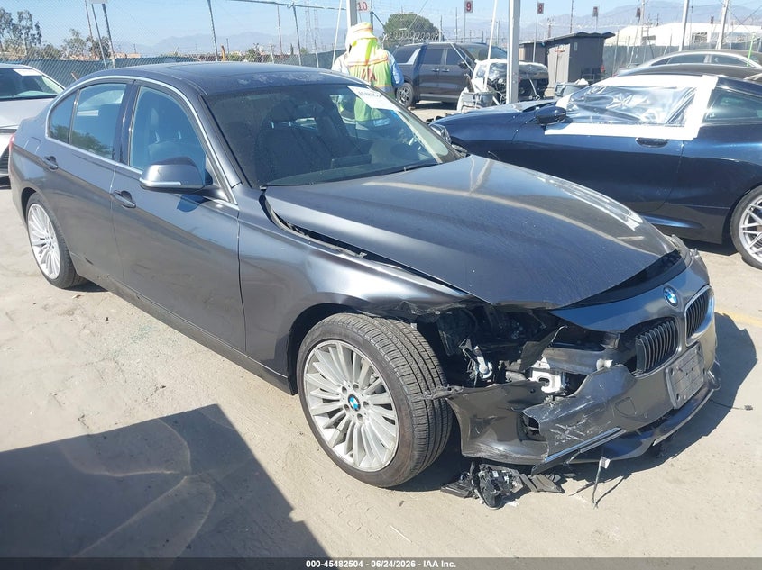 Vin: wba3a5c50ej464161, lot: 45980679, bmw 328i 2014 img_1