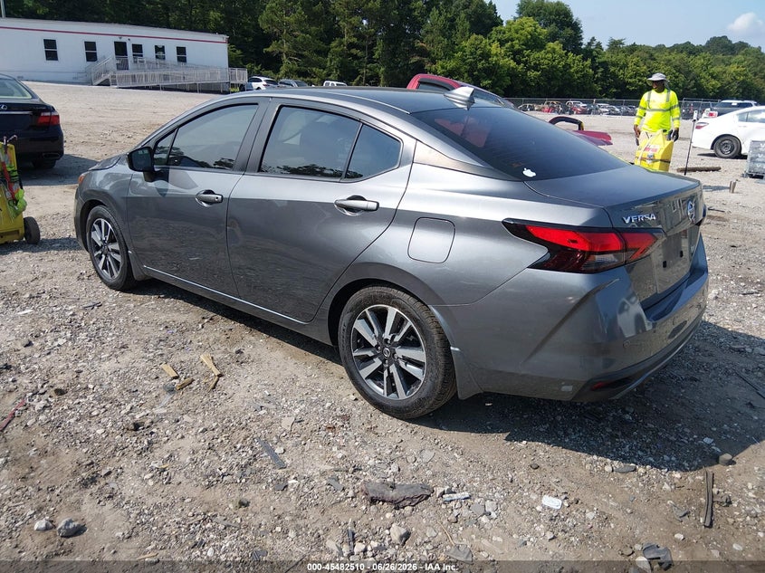 2021 NISSAN VERSA auction photo 3