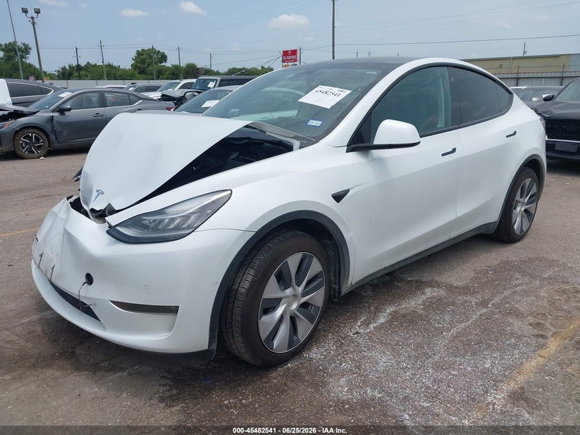 2022 TESLA MODEL Y auction photo 2