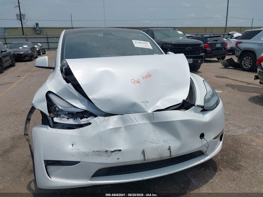 2022 TESLA MODEL Y auction photo 6