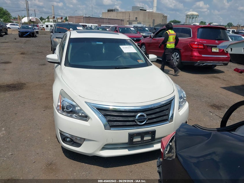 NISSAN ALTIMA 2015 VIN 1N4AL3AP5FN407404